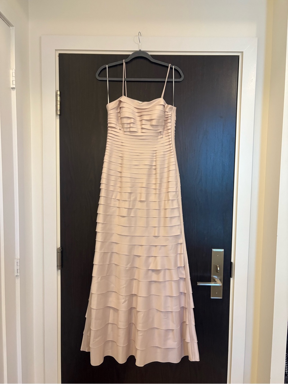 Elegant Pale Pink Layered Spaghetti-Strap Evening Dress